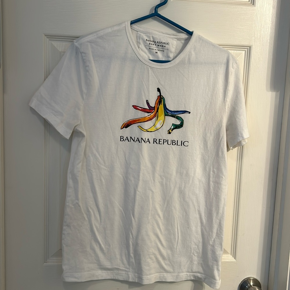 Banana Republic Women’s Size M White Banana TShirt